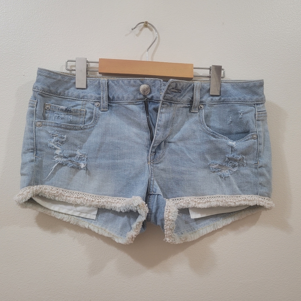 American Eagle outfitter Jean shorts sz 8
